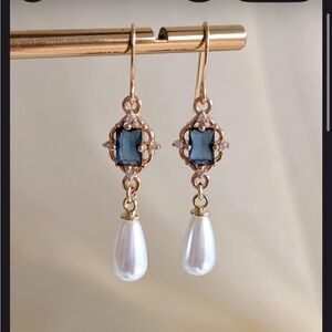 Elegant Blue and Gold Drop Earrings